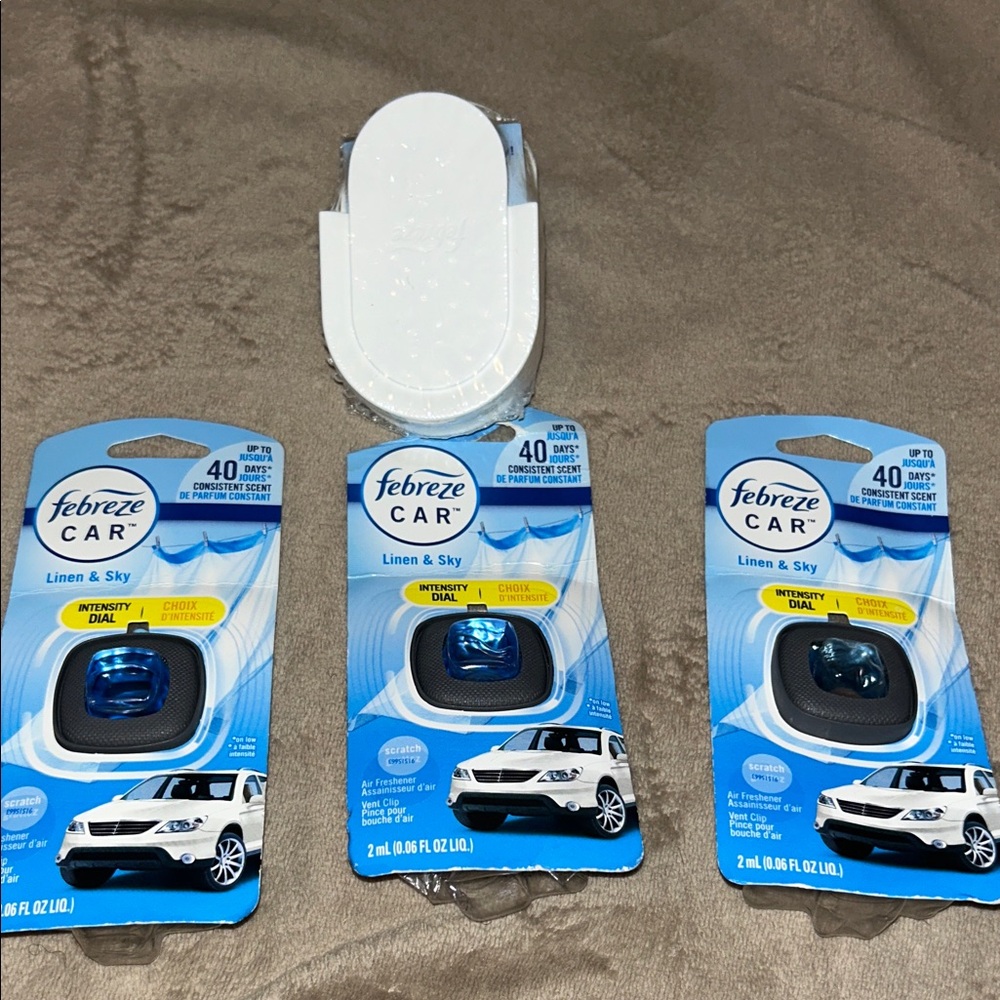 Febreze Car Vent Clips 3 Packs + Wall Plugin🔌